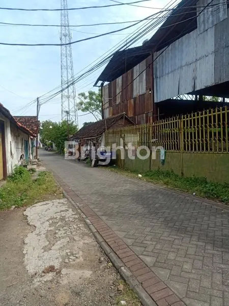 image EX BENGKEL DI PANGGUNGREJO KOTA PASURUAN JAWA TIMUR (1)