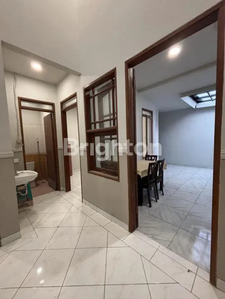 image RUMAH 1 LANTAI DI TAMAN PARAHYANGAN - LIPPO KARAWACI (5)