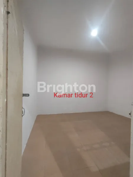 image RUMAH 160 M2 SELESAI RENOVASI NEGOTIABLE  (6)