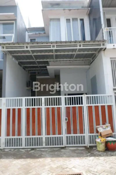 image RUMAH MINIMALIS 2 LANTAI SIAP HUNI MOJOKERTO  (1)