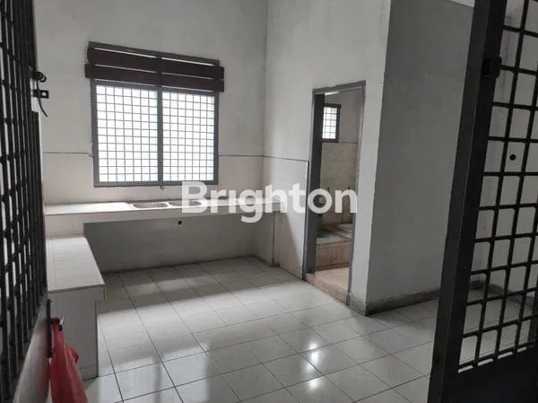 image RUKO SIAP HUNI 3 LANTAI – LOKASI STRATEGIS! (5)