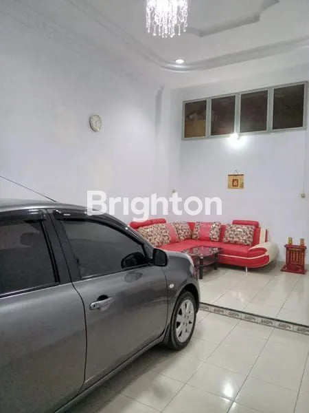 image RUMAH SIAP HUNI 3 TINGKAT – JLN. BELITUNG, MEDAN (1)