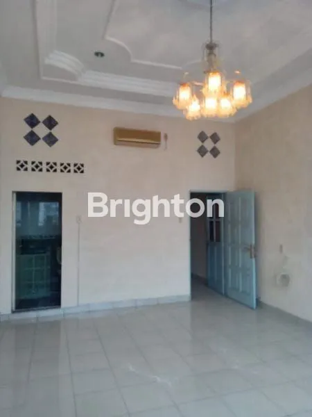 image RUMAH SIAP HUNI 3 TINGKAT – JLN. BELITUNG, MEDAN (5)