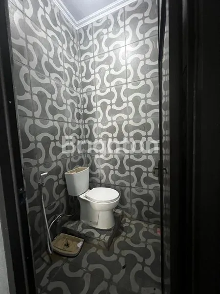 image RUMAH MEZZANINE DI CLUSTER PINGGIR JALAN RAYA DEKAT STASIUN (7)