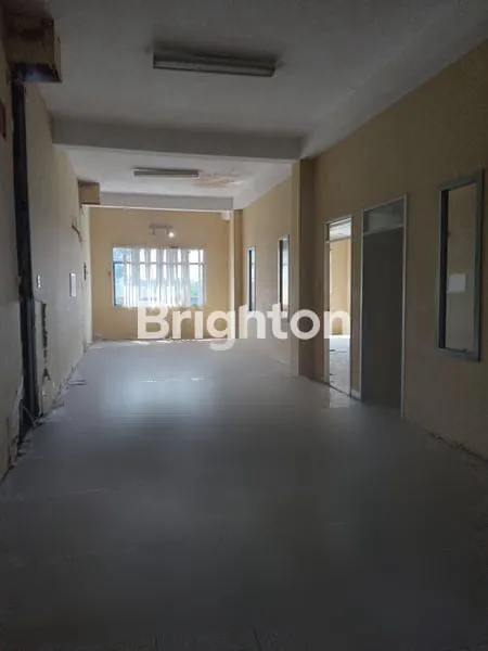 image RUKO DUA PINTU GANDENG, TIGA LANTAI, AREA BASUKI RAHMAT, PALEMBANG, SUMATERA SELATAM (8)