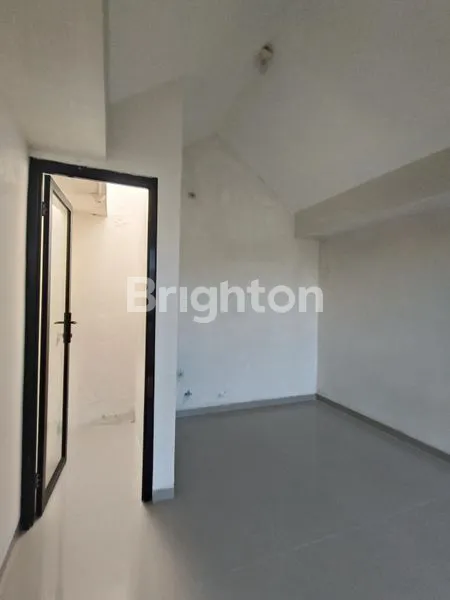 image RUMAH SIAP HUNI MEZZANINE WONOREJO MERR (5)