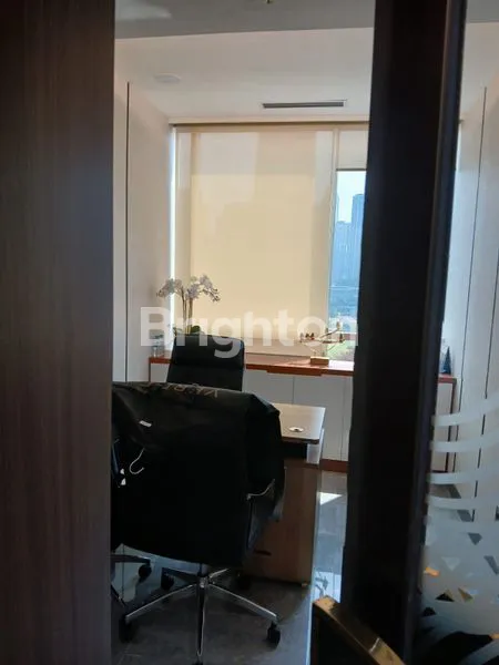 image DI JUAL KANTOR DI MENARA KADIN RASUNA SAID (7)