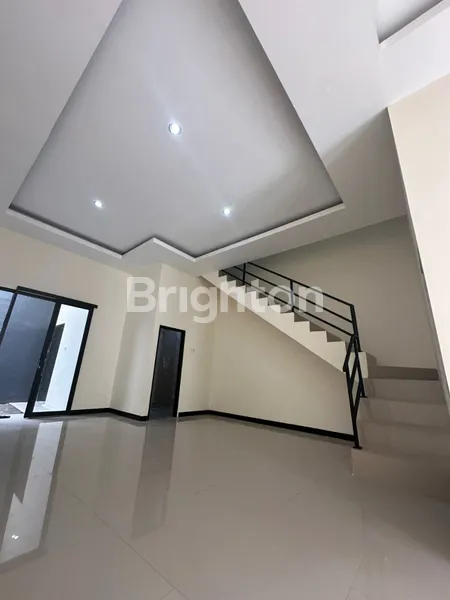 image DIJUAL RUMAH READY UNIT BARU GRESS TINGGAL BAWA KOPER!! LOKASI DARMO INDAH SURABAYA BARAT (2)