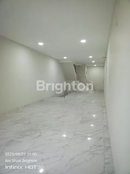 image RUMAH KANTOR BARU  KAVLING POLRI JELAMBAR LOKASI PREMIUM GROGOL PETAMBURAN JAKARTA BARAT (6)