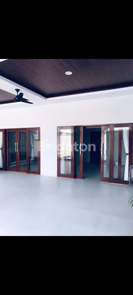 image DISEWAKAN VILLA MEWAH DI SEMINYA KUTA (7)