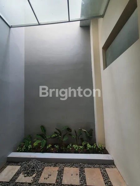 image RUMAH NYAMAN DAN ASRI DI CLUSTER CIPUTAT TIMUR (4)