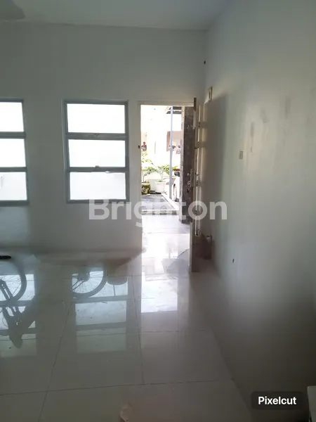 image RUMAH CLUSTER BEVERLY PARK-HOOK (3)