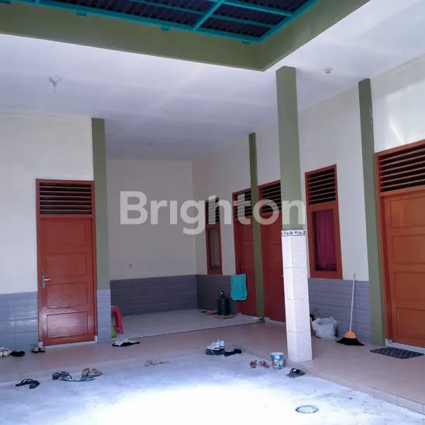 image RUMAH KOST EXCLUSIVE DIHALMAHERA SEMARANG (2)