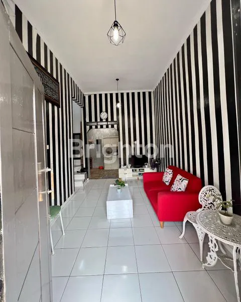 image RUMAH 1,5 LANTAI DI CLUSTER ONE GATE FULL FURNISH (4)