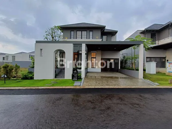 image RUMAH VIRAL CITRALAND TIDAR BARU GRESS  FULL FURNISHED 2 LANTAI KAMAR 4+1 (1)