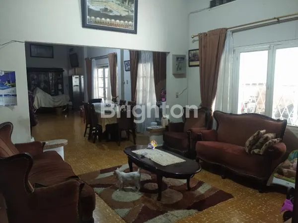 image RUMAH TINGGAL DI JL. MULTATULI MEDAN (5)