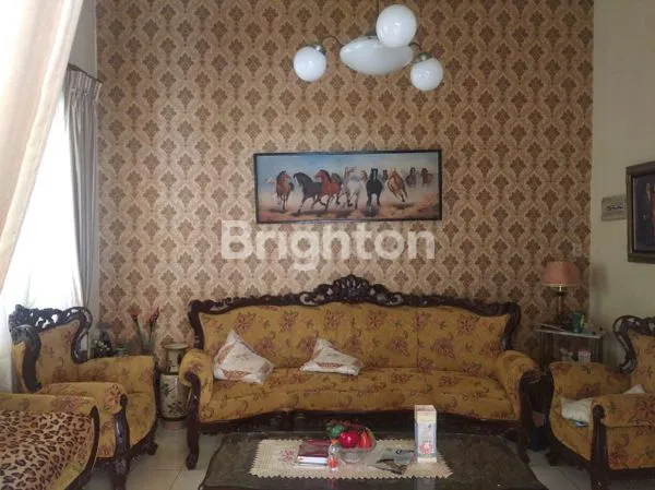 image RUMAH TINGGAL DI JL. MULTATULI MEDAN (6)