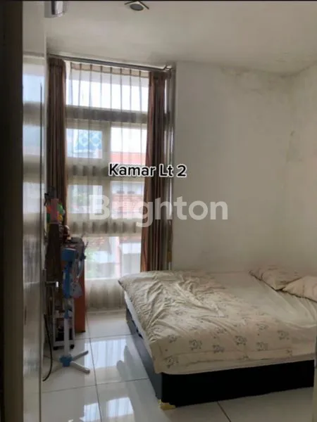 image MURAH RUMAH MINIMALIS 3 LANTAI DI SIDOARJO (2)