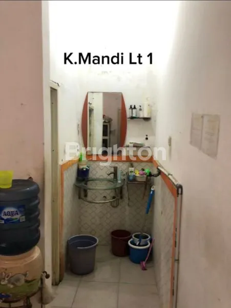 image MURAH RUMAH MINIMALIS 3 LANTAI DI SIDOARJO (4)