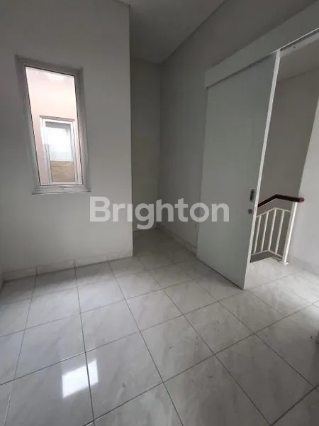 image RUMAH CLUSTER DI GADING SERPONG (4)