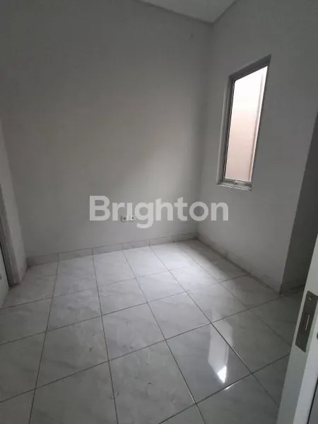 image RUMAH CLUSTER DI GADING SERPONG (5)