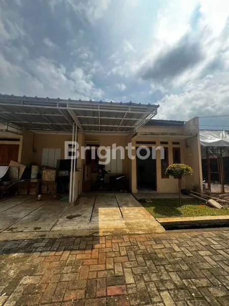 image INVEST TERBAIK! 2 RUMAH SIAP HUNI DENGAN TANAH LUAS 395 M² - DEKAT STASIUN, TOL DAN STRATEGIS (6)