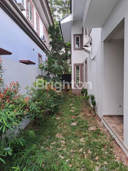 image TAMAN BEVERLY GOLF LIPPO KARAWACI (8)