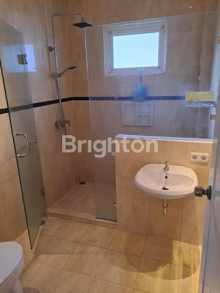 image TAMAN BEVERLY GOLF LIPPO KARAWACI (7)