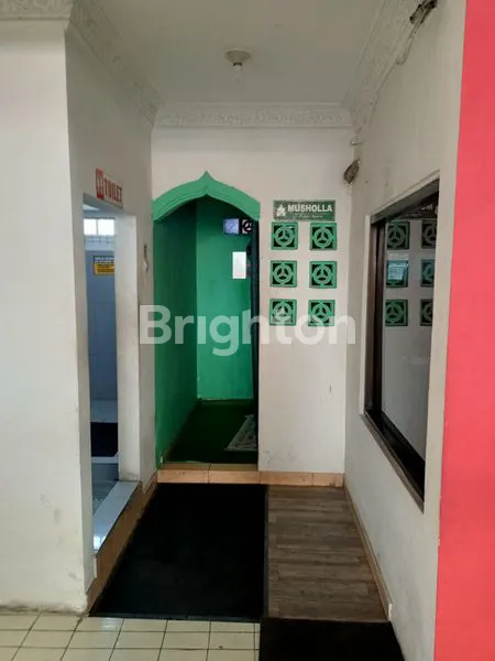 image RUANG USAHA / BEKAS SHOWROOM MOBIL - LOKASI STRATEGIS DI BEKASI. (5)