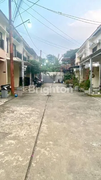 image RUMAH HUNIAN 2 LANTAI DI GREEN GARDEN CISAUK  (4)