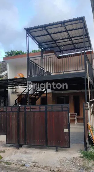 image FOR SALE RUMAH BERSIH TERAWAT SIAP HUNI FULLY FURNISHED  DI PERUMAHAN REGENCY BALIKPAPAN (1)