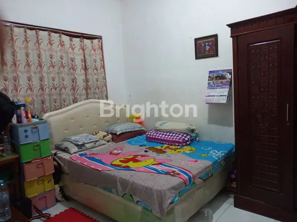 image RUMAH SIAP HUNI DIJUAL RUNGKUT BARATA (8)
