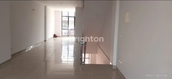 image RUKO SEDAYU CITY KELAPA GADING JAKUT.LOKASI PREMIUM,COCOK UNTUK KANTOR & USAHA LAINNYA. (4)