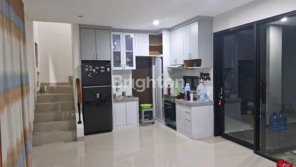 image DIJUAL RUMAH SIAP HUNI TERAWAT.SUMARECON (3)