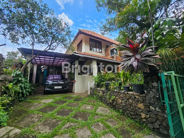 image RUMAH TEDUH RINDANG DI SELATAN JAKARTA - 5 MENIT KE RS HERMINA CIPUTAT - 7 MENIT KE ANEKA BUANA CIRENDEU. JALAN BUNTU (1)