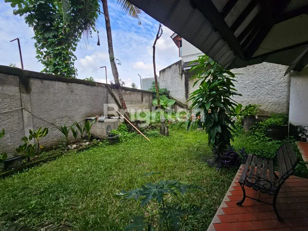 image RUMAH TEDUH RINDANG DI SELATAN JAKARTA - 5 MENIT KE RS HERMINA CIPUTAT - 7 MENIT KE ANEKA BUANA CIRENDEU. JALAN BUNTU (8)
