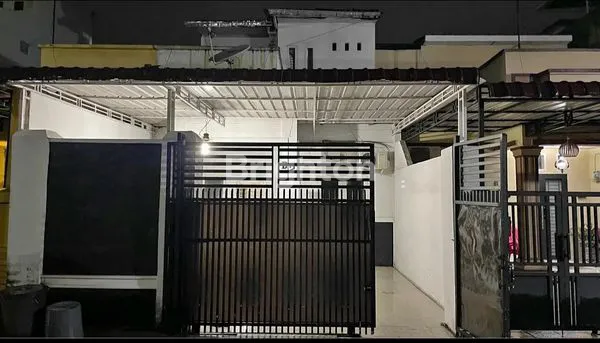 image RUMAH KOMPLEKS JALAN BROMO (1)