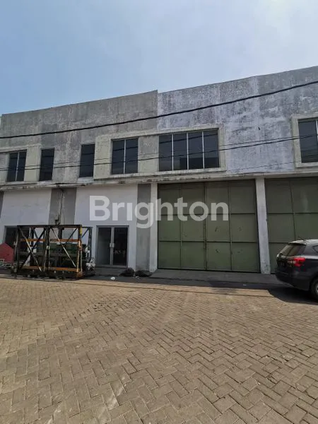 image GUDANG RITZ GATE (1)