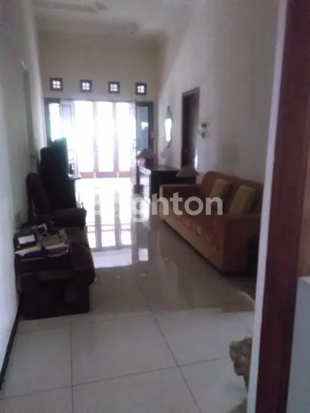 image RUMAH + KIOS SIAP PAKAI 300M² LOKASI PREMIUM CILEGON (2)