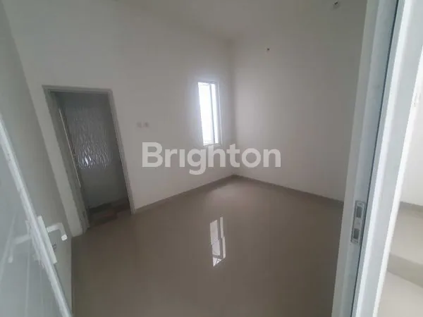 image NEW RUMAH BARU GADING GRIYA LESTARI, 2KM KELAPA GADING (8)