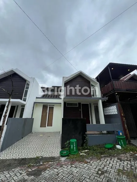 RUMAH DISEWAKAN DEKAT TAMAN SINGHA MERJOSARI