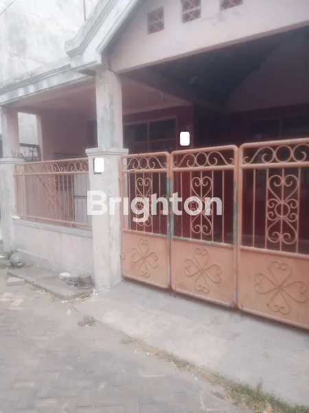 image DI JUAL RUMAH DI GKB GRESIK (3)