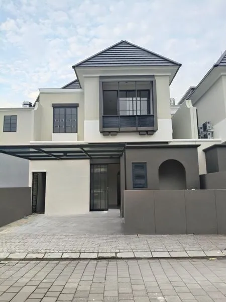 Image more THE GRAND KENJERAN CLUSTER PINEWOOD