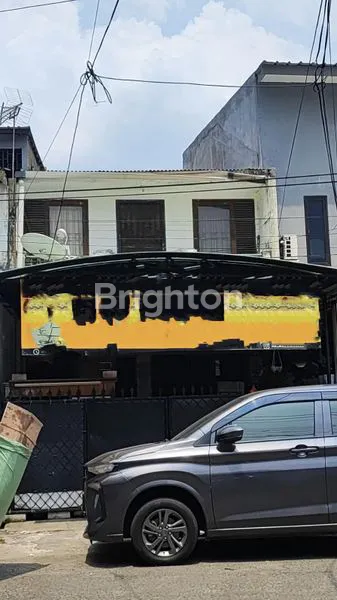 image RUMAH 2 12 LANTAI  KELAPA GADING (1)