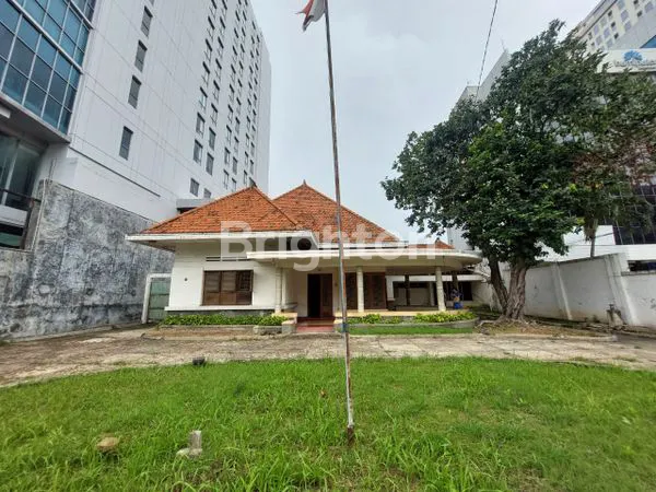 image RUMAH BANGUNAN KUNO TENGAH KOTA SEMARANG  (1)