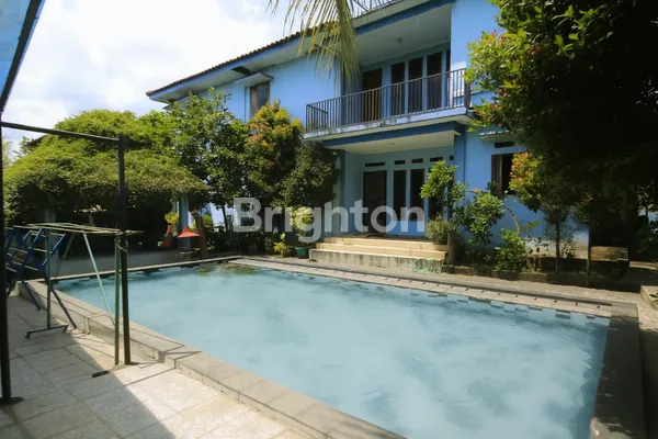 image RUMAH HITUNG TANAH ADA KOLAM RENANG PANCORAN MAS DEPOK (1)