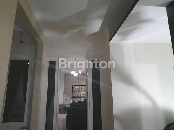 image RUMAH SIAP HUNI MERPATI PEDURUNGAN SEMARANG TIMUR (6)