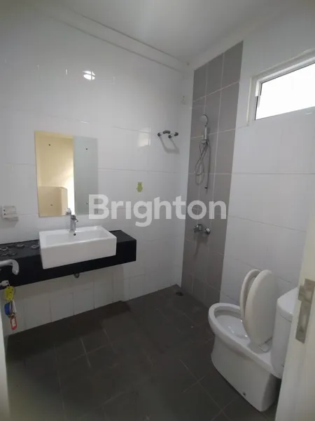 image DIJUAL RUMAH CANTIK SYMPHONIA, CLUSTER VERDI. RUMAH DI BSD INI NGGAK SEKADAR HUNIAN, TAPI CERITA BARU HIDUPMU (6)