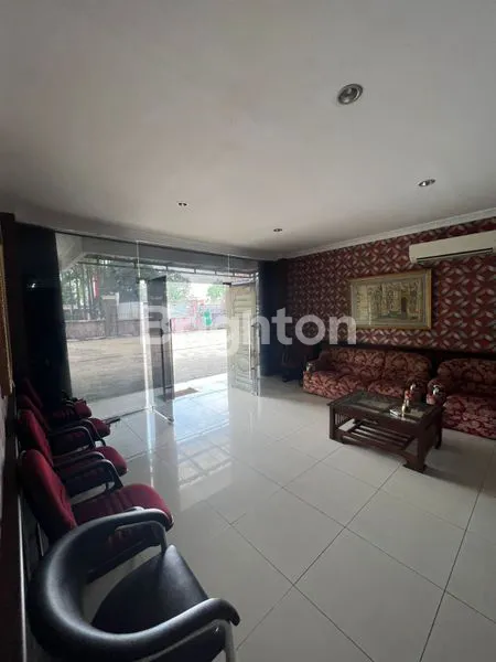 image KANTOR TERAWAT EX TRAVEL TAPOS DEPOK (7)
