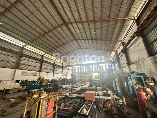 image GUDANG WORKSHOP AREA KIG MANYAR GRESIK  (2)